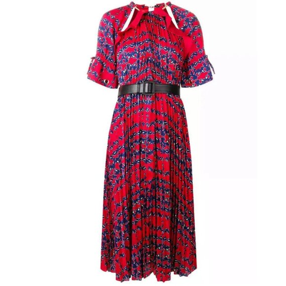 SELF-PORTRAIT Flared Pleated Dress. Size 2. - Picture 3 of 4